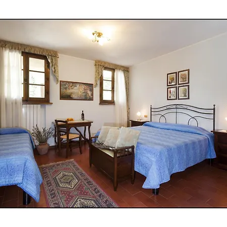 Casale Virgili Bed and breakfast