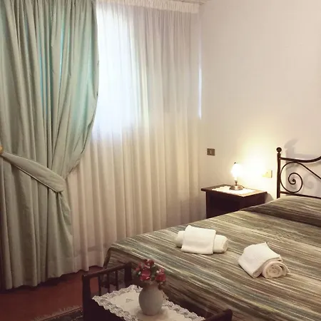 Casale Virgili Alojamento de Acomodação e Pequeno-almoço