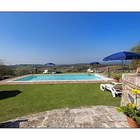 Couette-café Casale Virgili 4*