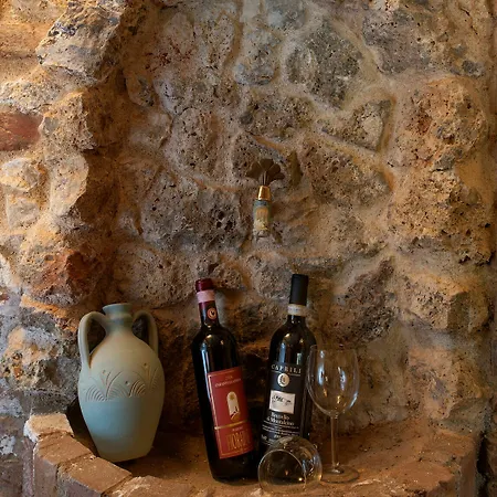 Bed & Breakfast Casale Virgili 5*