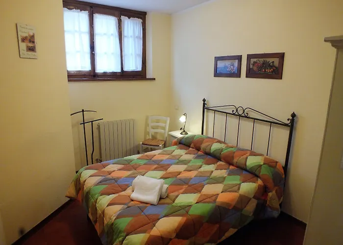Casale Virgili 4*