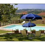 Casale Virgili 4*