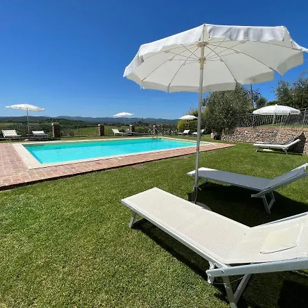 Casale Virgili 4*