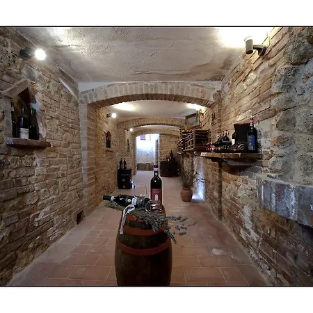 Casale Virgili 4* סיינה