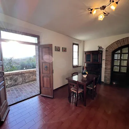 לינה וארוחת בוקר Casale Virgili