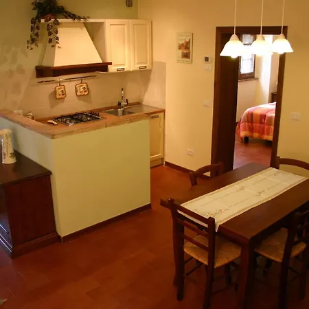 Casale Virgili 5*