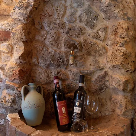 Casale Virgili 4*